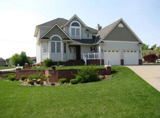 2301 W Bayfront Ct, Emporia, KS 66801