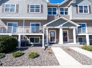 1988 Commonwealth Blvd Unit 2, Chanhassen, MN 55317