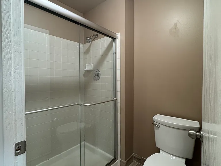 370 Wilmington Dr #D2 — Photo 14