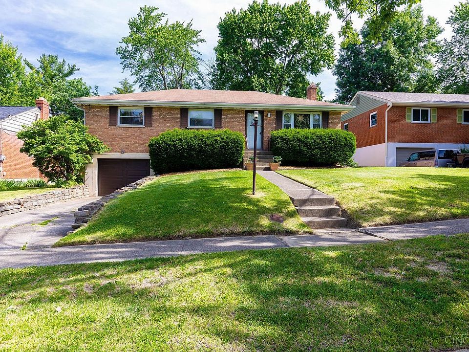 1st image of 1024 Pelican Dr