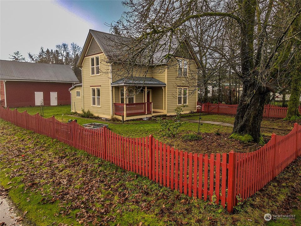 1st image of 116 E Harris Avenue