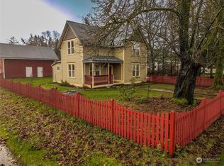 116 E Harris Ave, Oakville, WA