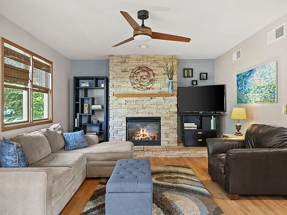 5th image of 4712 Rothman Pl