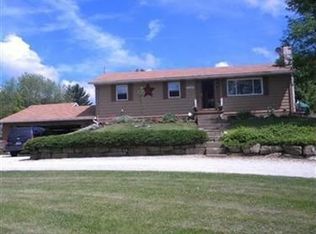 11100 Sandyville Rd NE, Sandyville, OH 44671