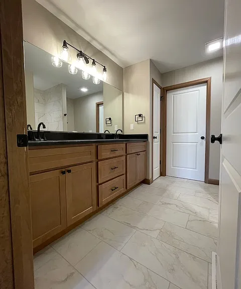 231 Lakeside Dr #231 — Photo 13