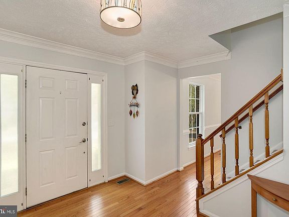 5th image of 4516 Edsall Dr