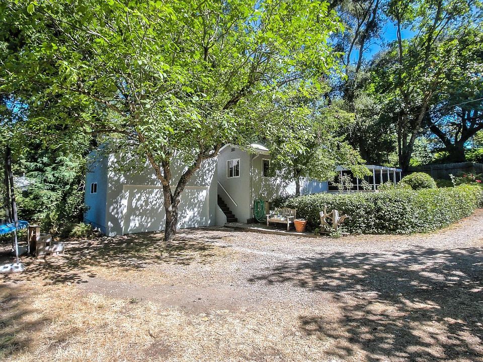 1st image of 21383 Madrone Dr
