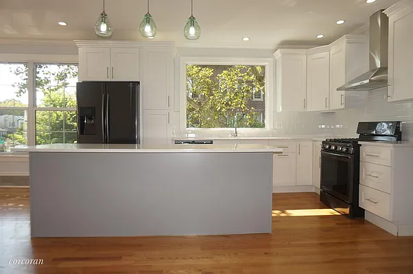 Rented by Corcoran | media 28