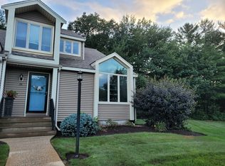 340 Centre Ave APT 26, Rockland, MA 02370