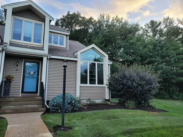 340 Centre Ave APT 26, Rockland, MA 02370