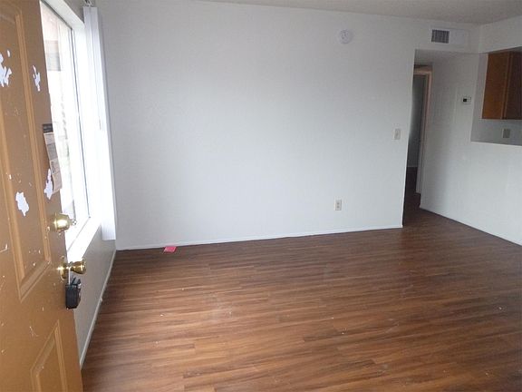 3rd image of 660 S Tucson Blvd #10636952