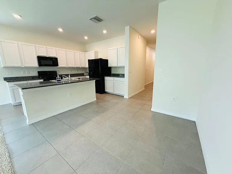 2856 Suncoast Blend Dr — Photo 7