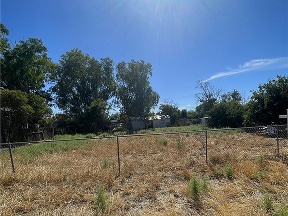 2nd image of 0 9th St Lot 27