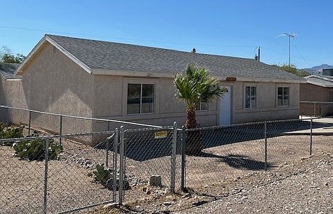 3rd image of 2137 Lakeside Drive