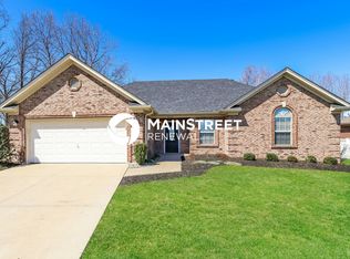 4236 Silver Glade Trl, Sellersburg, IN 47172