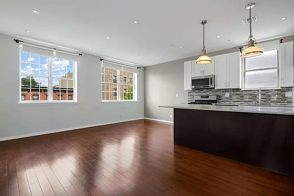 Rented by Compass | media 1