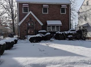 16604 Biltmore Ave, Cleveland, OH