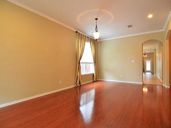 3rd image of 11446 Stephenville Dr