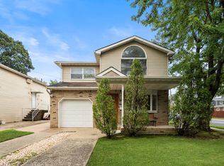 170 Oakdale St, Staten Island, NY 10308