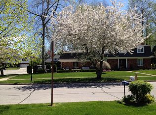 146 Kenton Pl, Hamburg, NY 14075