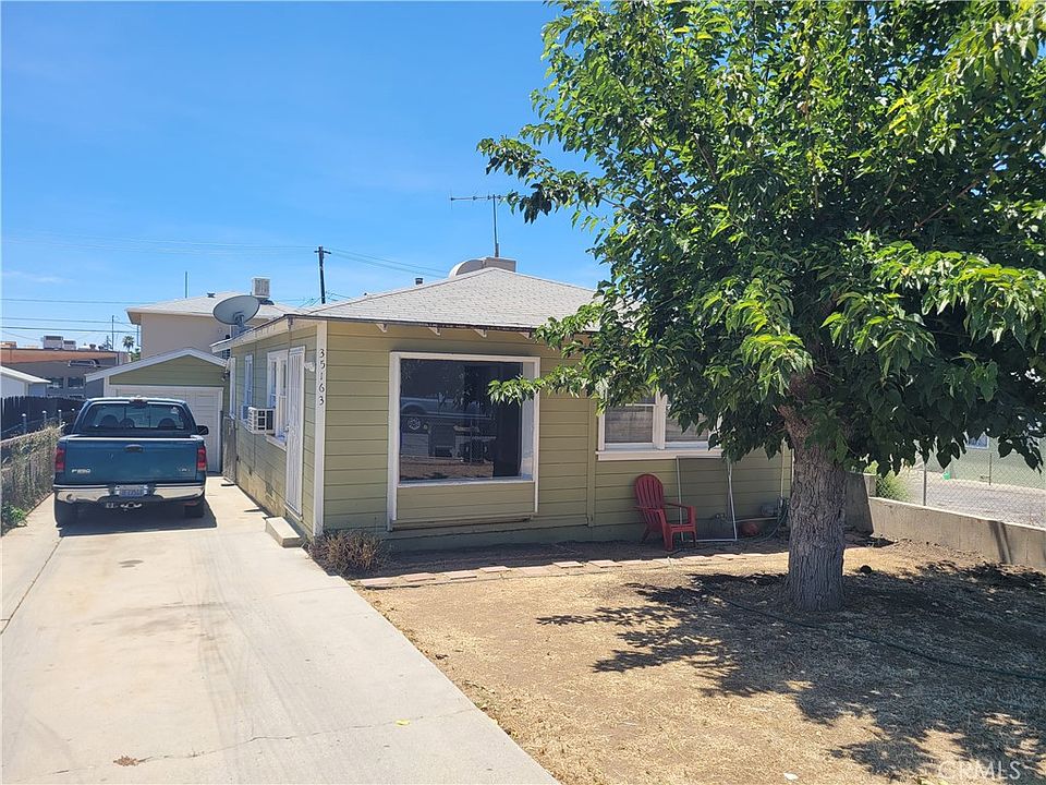 1st image of 35163 Acacia Ave