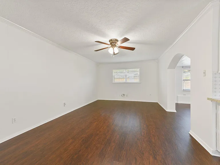 10515 Eddystone Dr — Photo 6