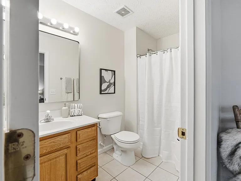2521 Ravine St — Photo 10