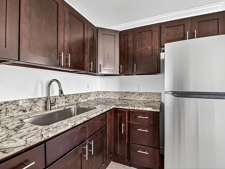 730 Magnolia Avenue — Photo 10