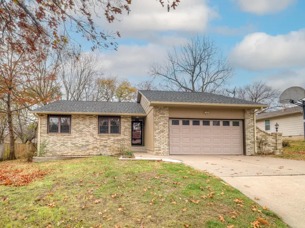 122 N Ozark Avenue, Joplin, MO 64801