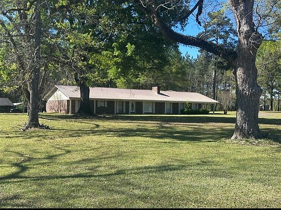 2nd image of 557 Layfield Rd