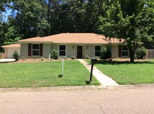 110 Redbud Trl, Brandon, MS 39047