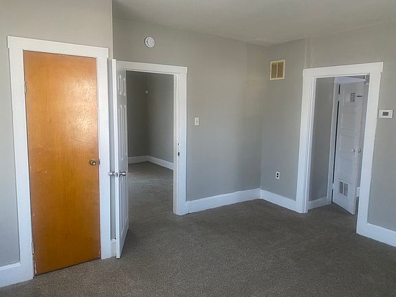 5th image of 723 N 79th St