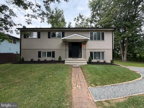 3229 Howard Ave, Pennsauken, NJ 08109