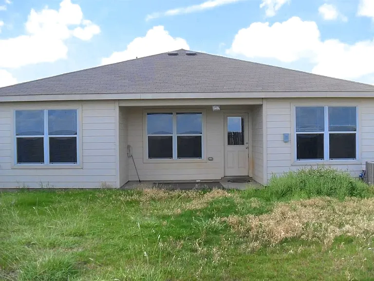 712 Lazy Crest Dr — Photo 21