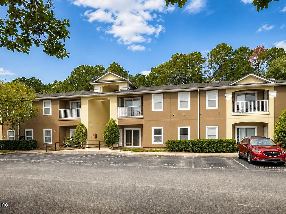 7920 Merrill Rd #1803