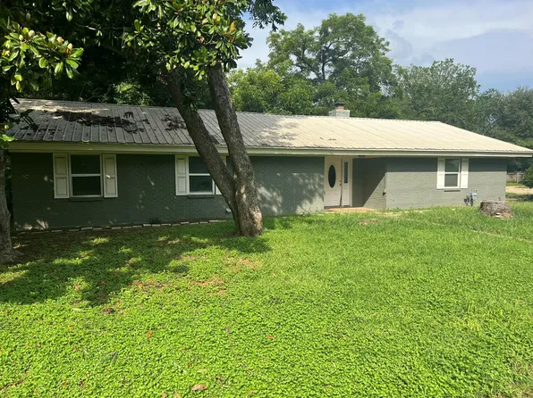 204 N Rockdale St, Lexington, TX 78947