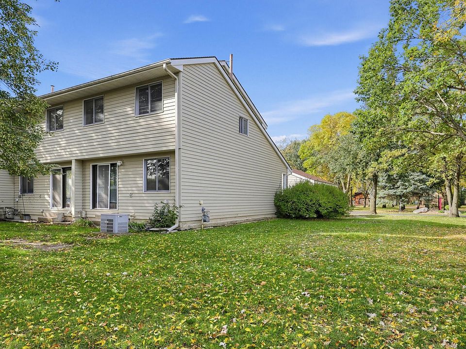 1st image of 3420 15th St N