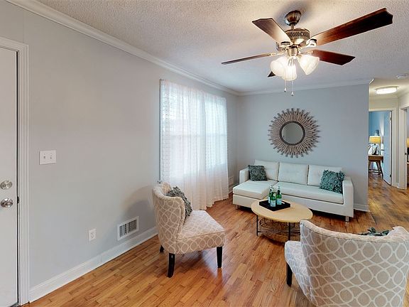 2nd image of 2135 Ashbury Ct