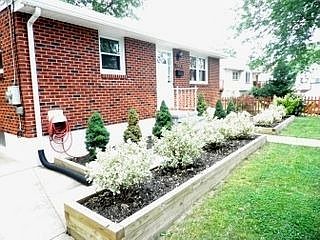 2nd image of 1503 2nd Ave