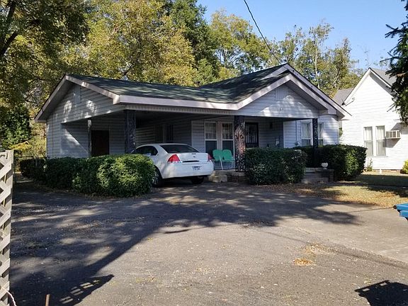4th image of 614 E Highland Ave