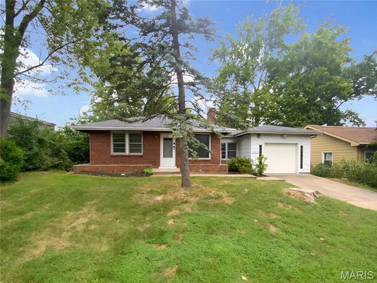4127 Burnett Ave, Saint Louis, MO 63125