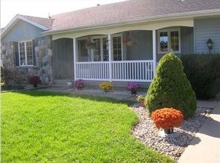 7379 Iron Dr, Hudsonville, MI 49426