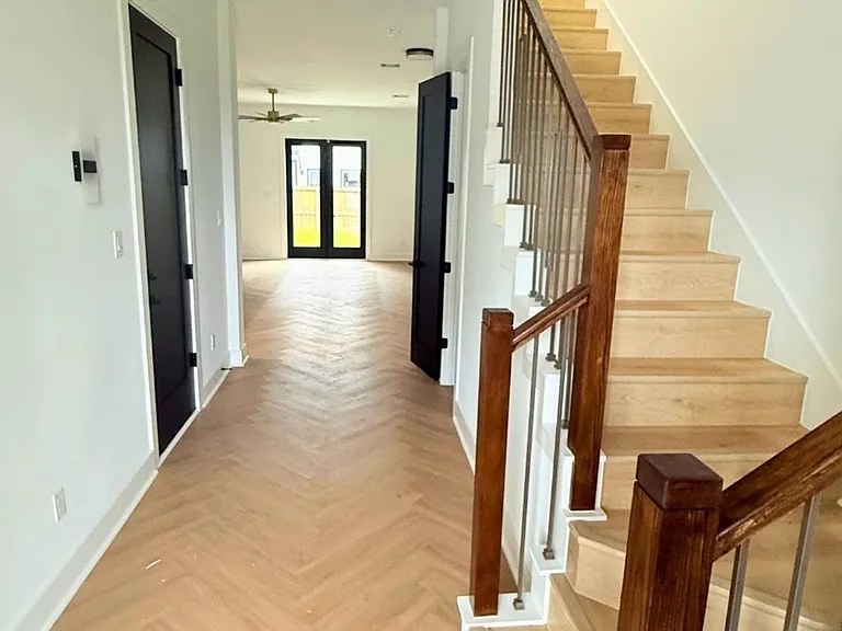 4117 Shelby Cir #B — Photo 19