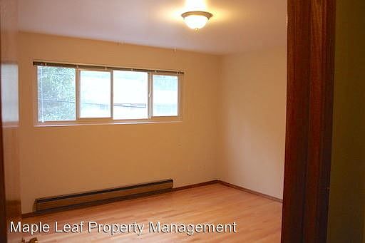 4th image of 18405 Linden Ave N APT 3