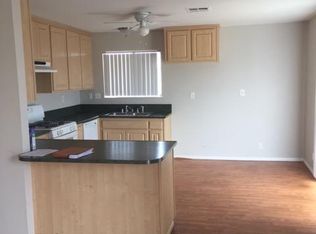 16000 Orange St APT 3, Hesperia, CA 92345