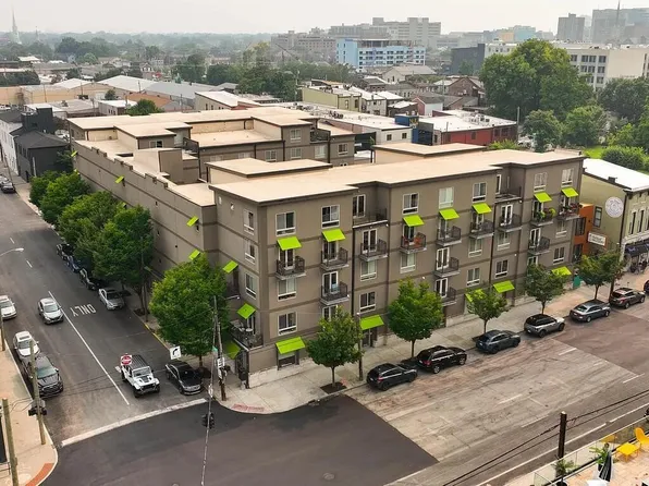 110 S Campbell St Unit 213, Louisville, KY 40206