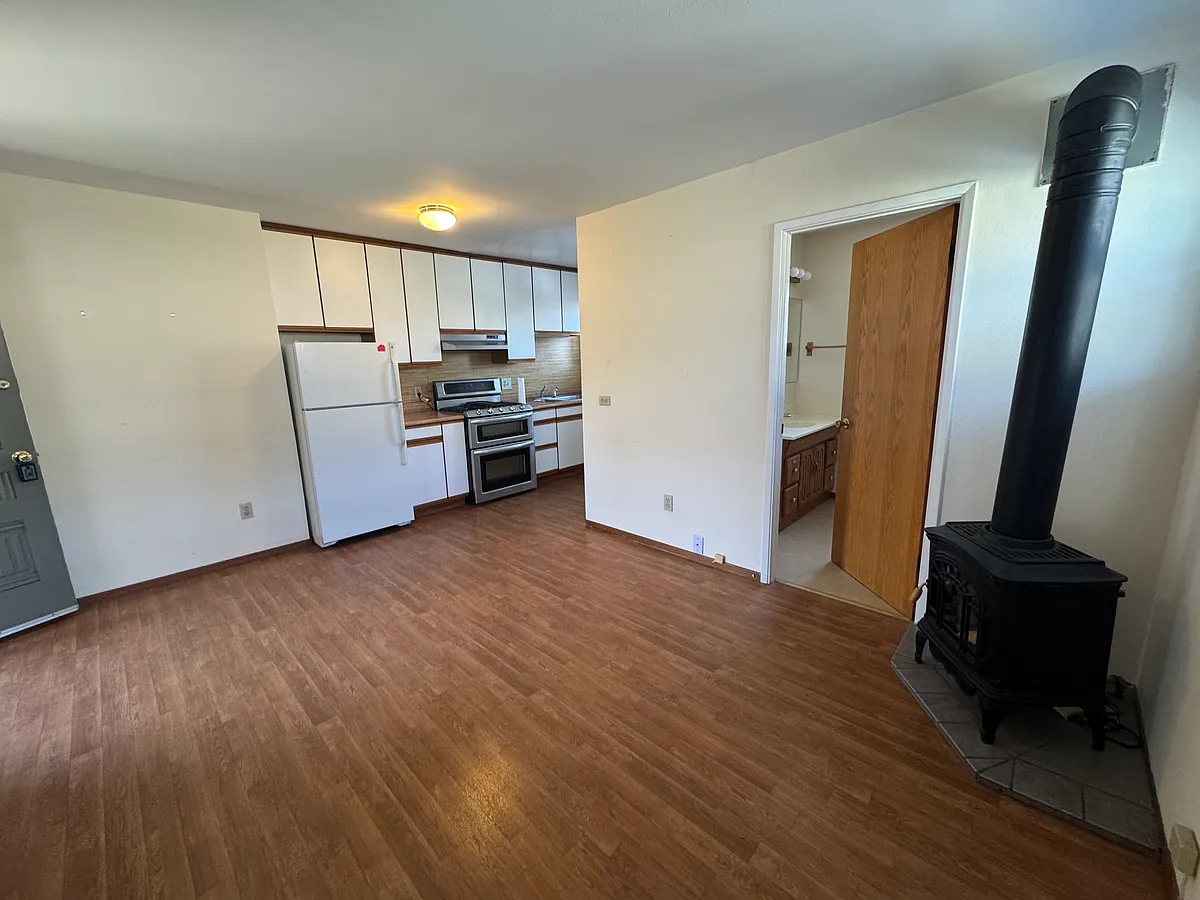 Building Photo - 2619 Santa Clara Ave #B
