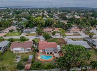 1720 81st St NW, Bradenton, FL 34209