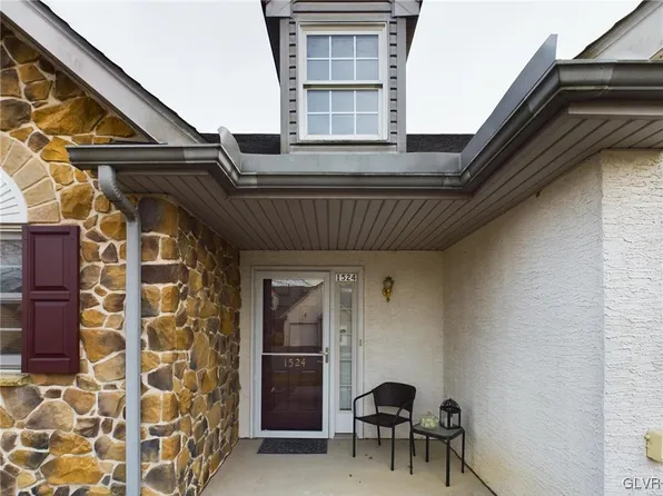 1524 Upstream Farm Rd, Forks Twp, PA 18040