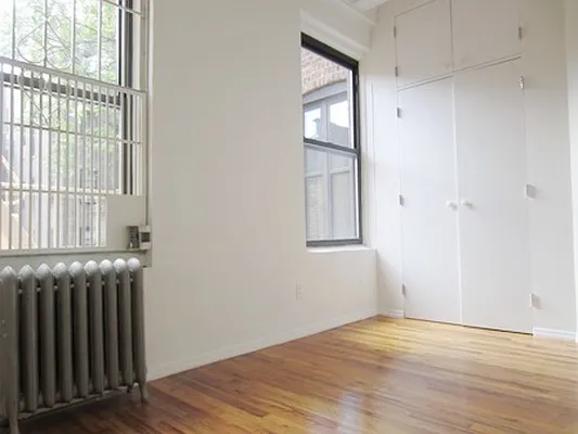 Rented by City Connections Realty | media 18